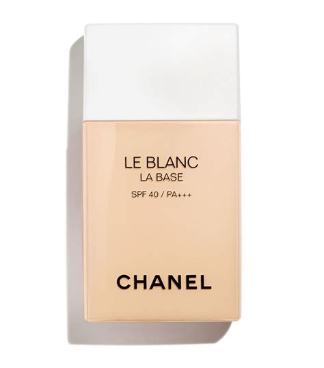 chanel le blanc de chanel review|chanel le blanc makeup base.